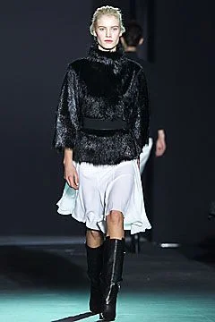 Look 12